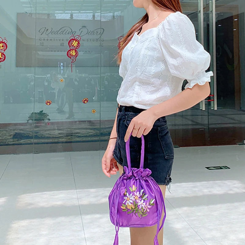 Women Bucket Bag Top Handle Ladies Handbag Phone Bag Summer Small Purse National Style Embroidered Flower Pattern Drawstring Bag