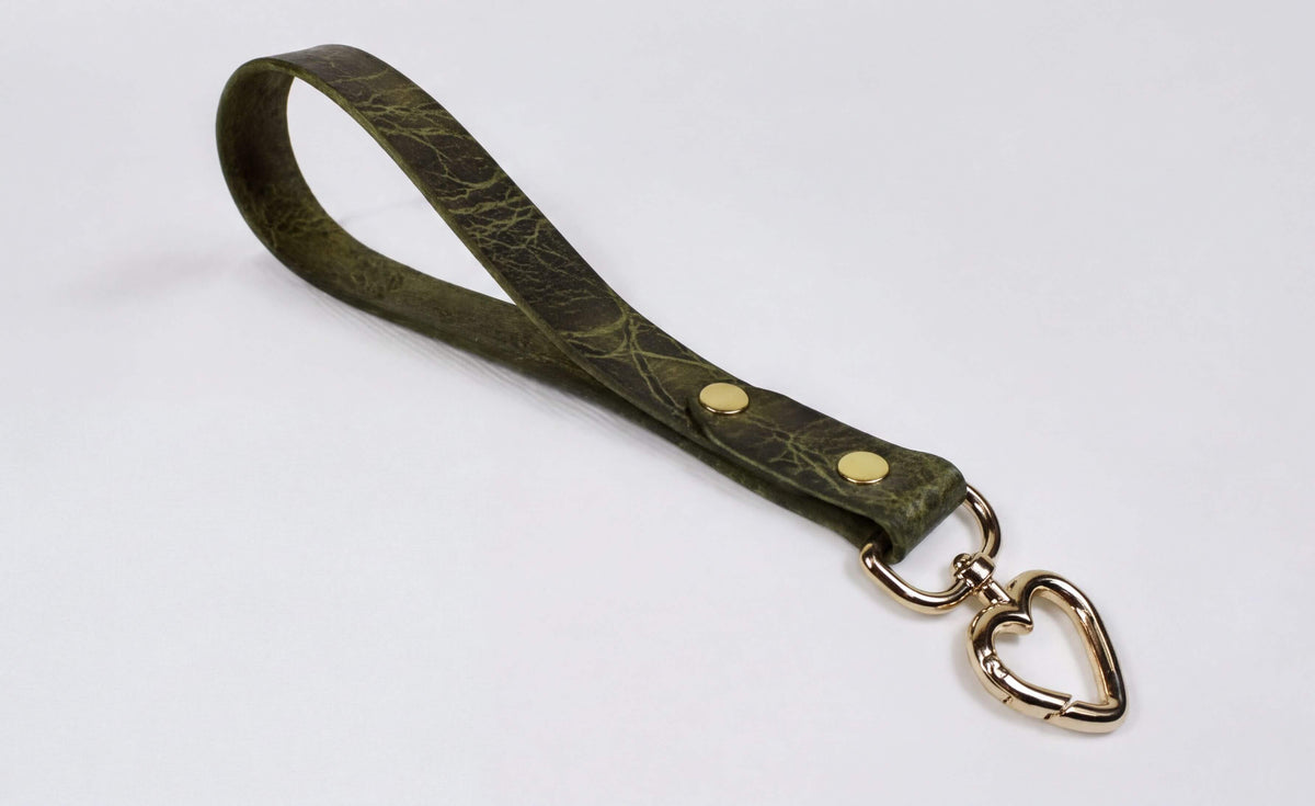 Blue Mini BDSM Leather Leash – Heart Snap Hook Bondage Lead