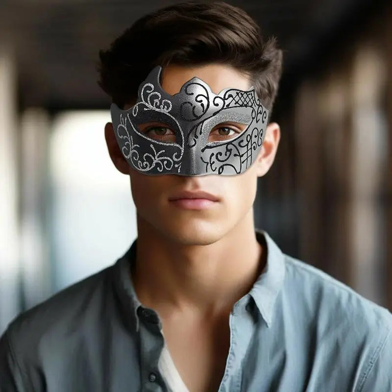 2Pcs Couple Sexy Painted Half Face Masquerade Mask For Men Women Wedding Carnival Stage Show Party Costume Accessory