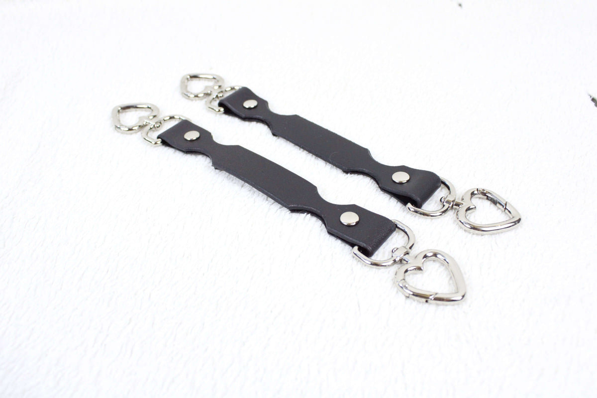 BDSM Restraint Connector Set Marble Red Leather with Heart Rings