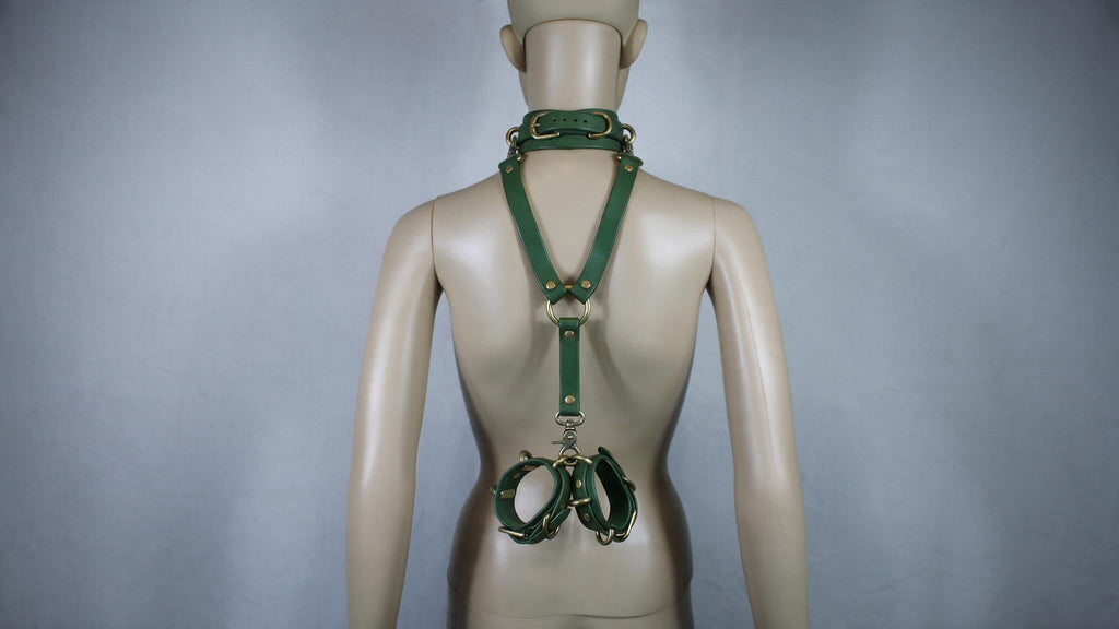 Bdsm Collar Cuffs Set – 3-Way Connector With Leather Cuffs