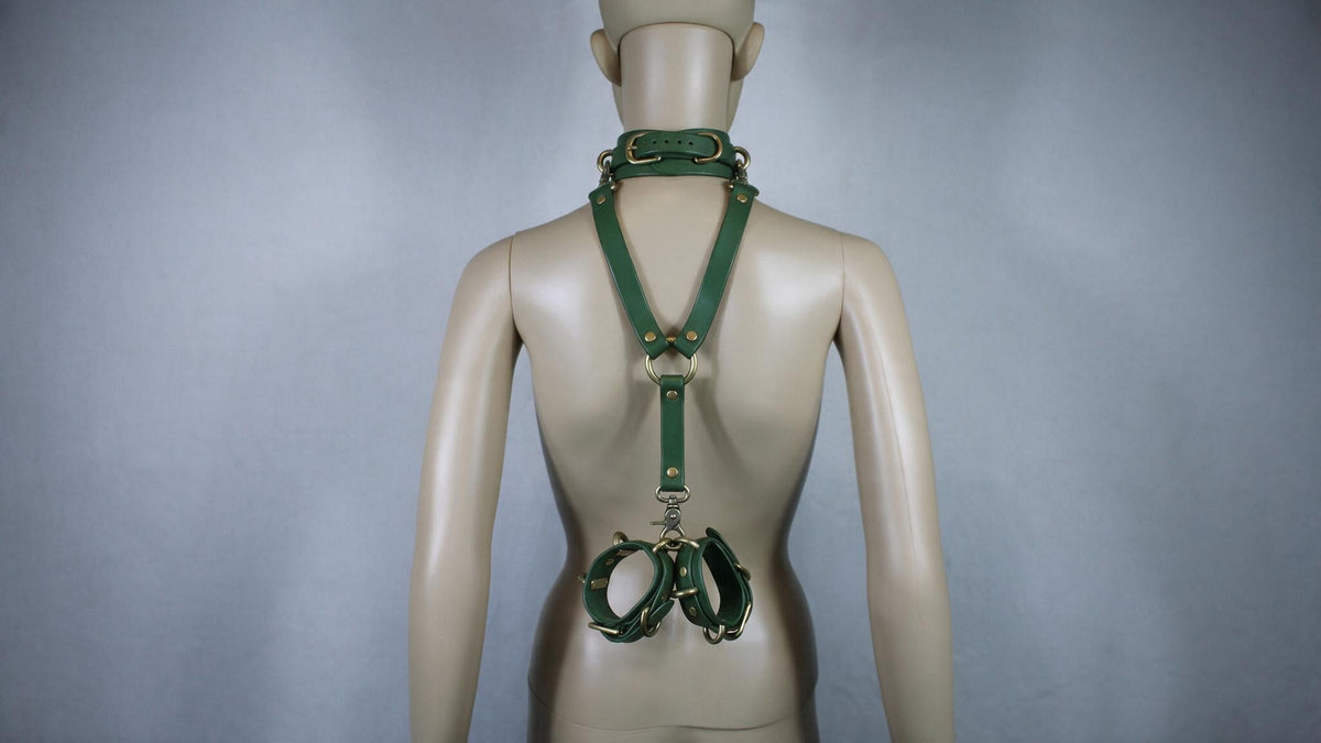 Bdsm Collar Cuffs Set – 3-Way Connector With Leather Cuffs