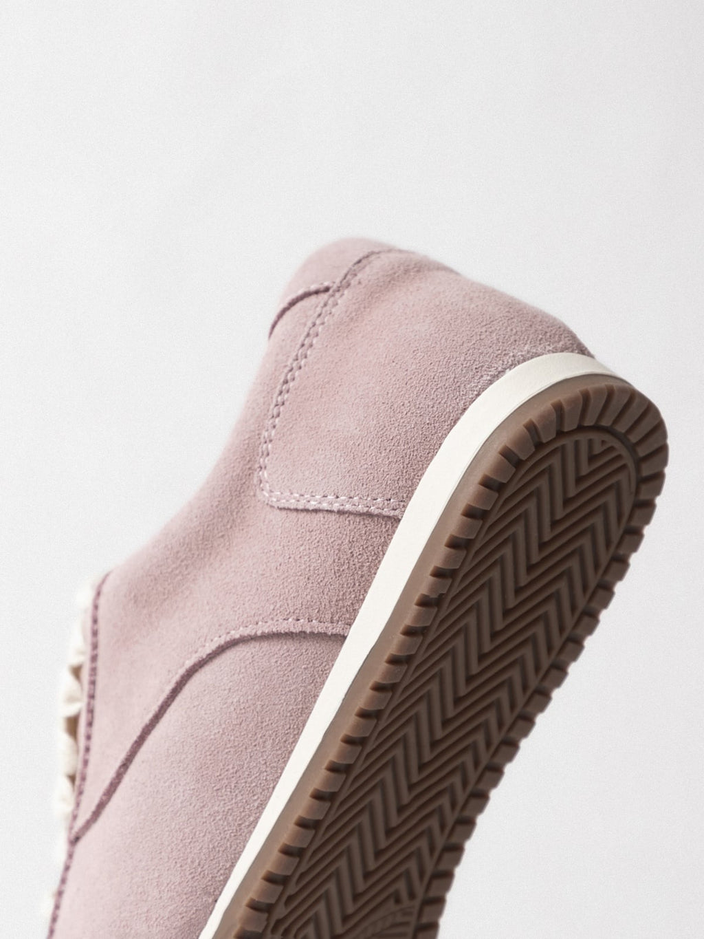 Women's leather casual shoes