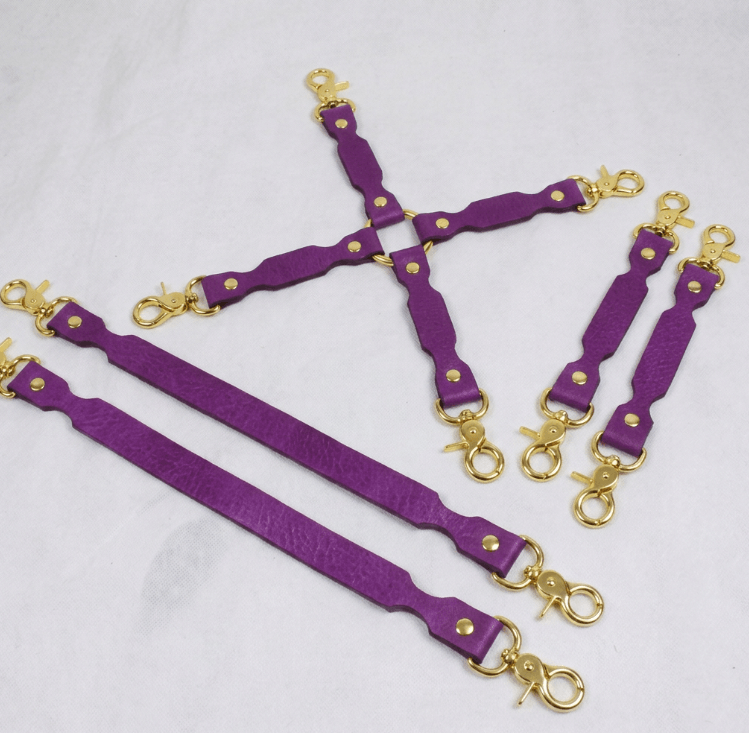 BDSM Connector Set Avocado Leather Bondage Connectors