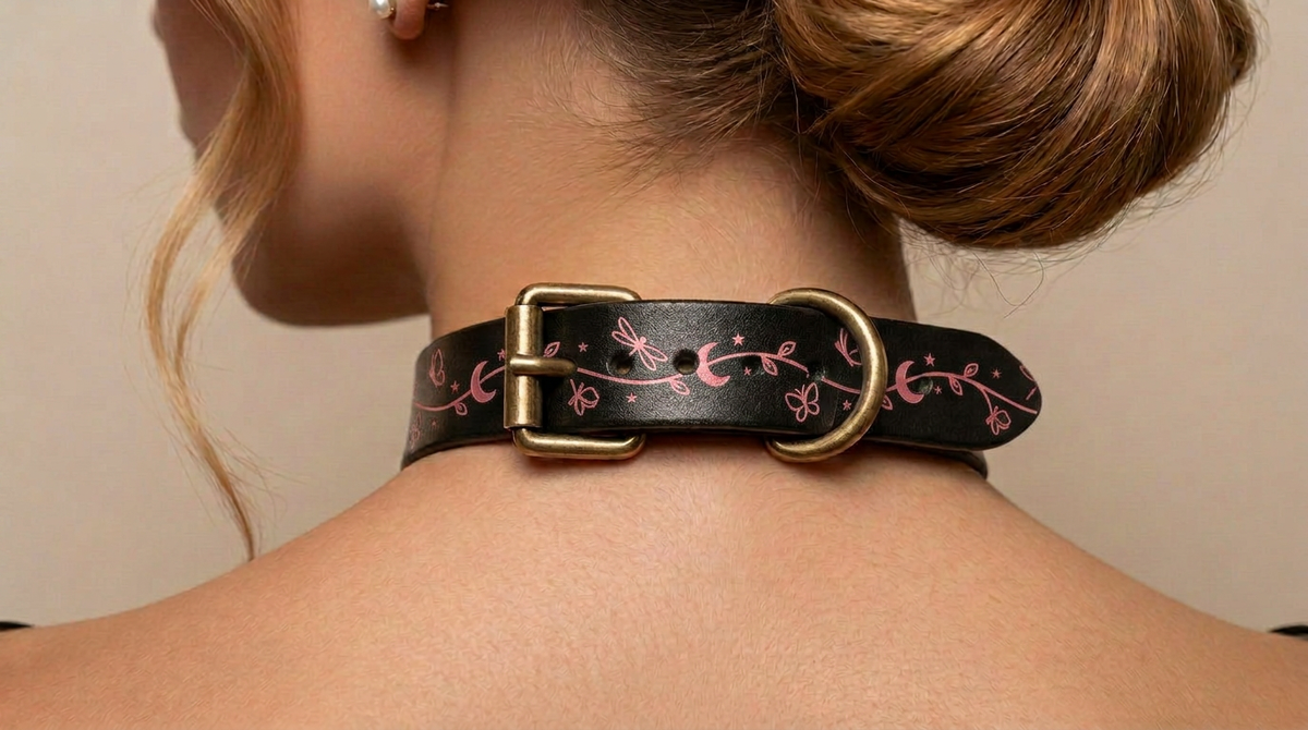 BDSM Collar – Moon Butterfly Leather Choker Gold Buckle