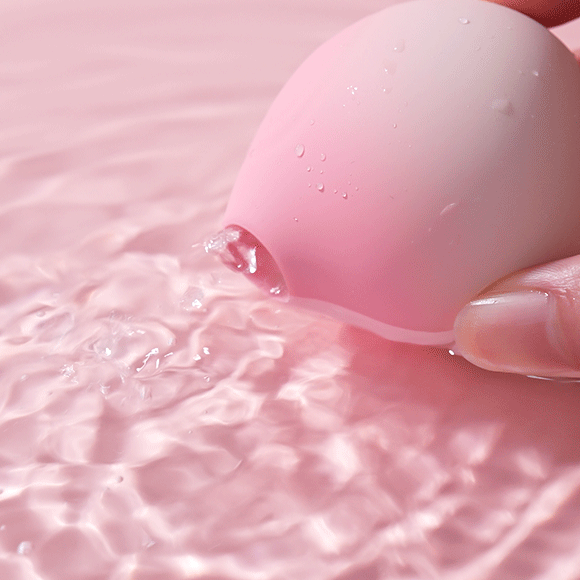 ZEMALIA Peachy Clit Sucking Vibrator